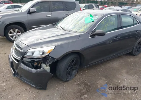 2013 Chevrolet Malibu 1Ls z USA, uszkodzony, nr VIN 1G11B5SA1DF137977